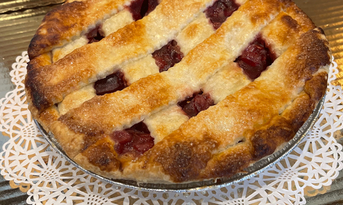 Large Cherry Pie