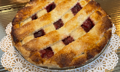 Small Cherry Pie